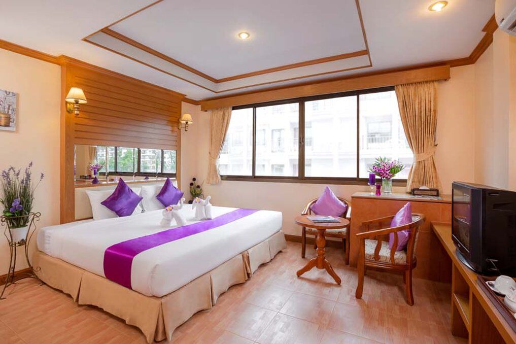 曼谷公寓 Patong 外观 照片